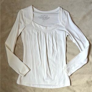 *2 for $10* / Ricki’s Women’s White Long Sleeve Top